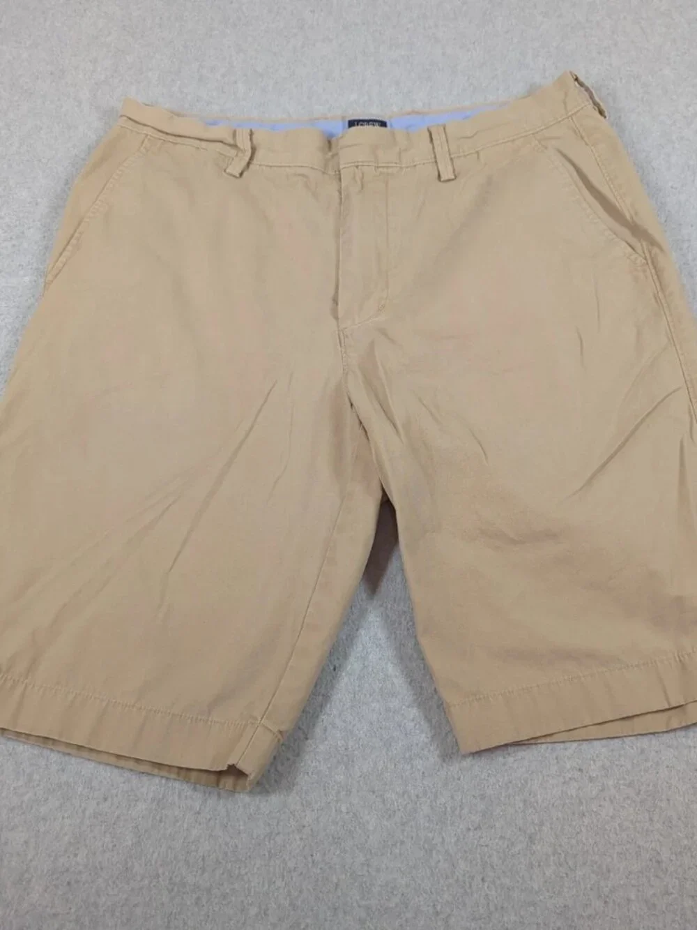 J Crew Shorts Mens 33 (Actual 32) Tan Rivington Flat Front chino Pockets Casual